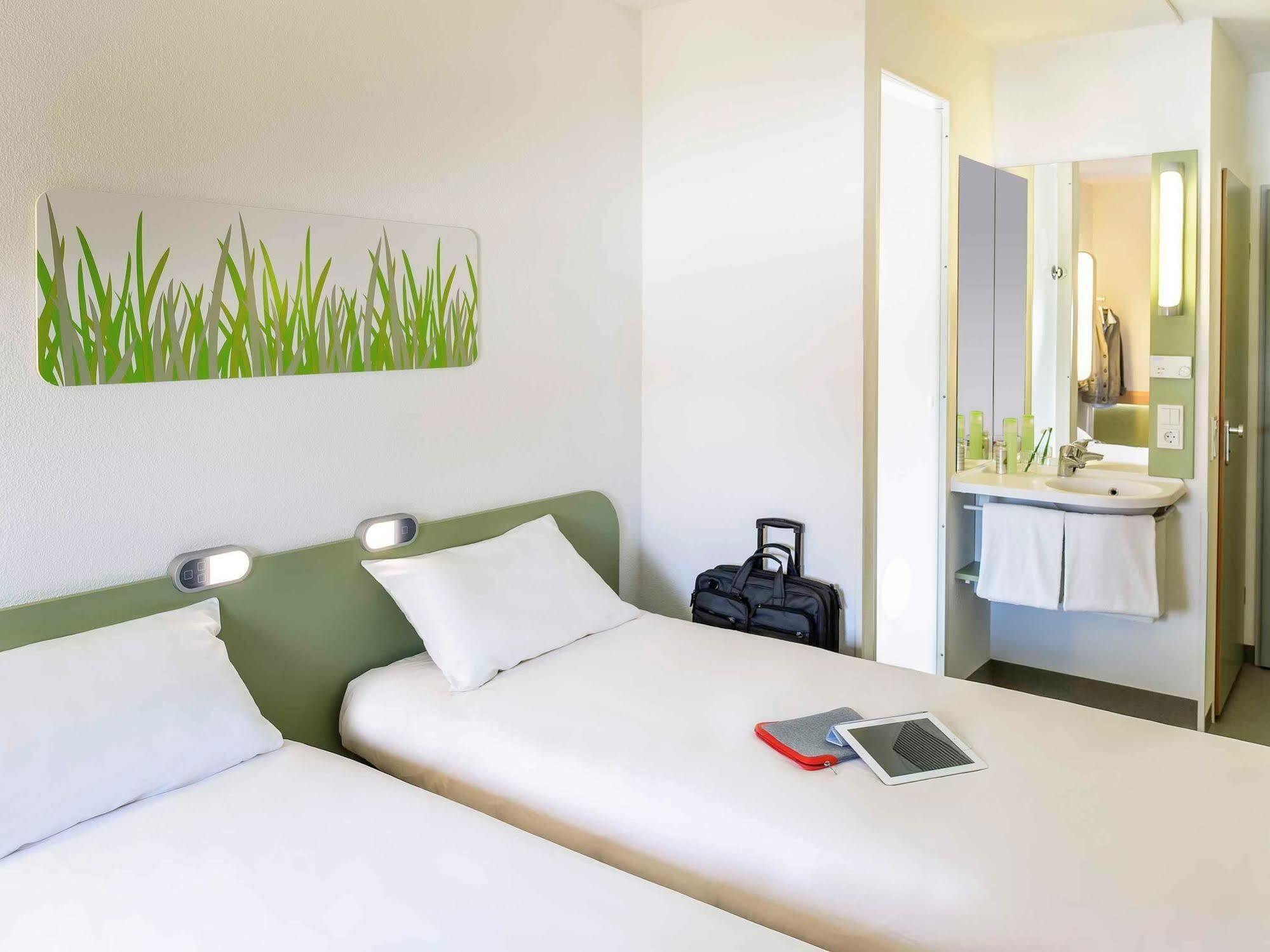 Ibis Budget Fontainebleau Avon Eksteriør billede